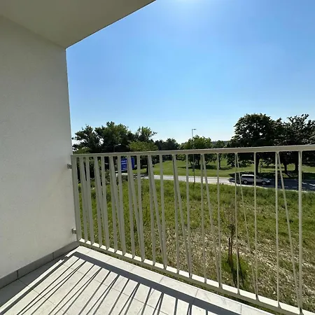Appartamento Ac & Parking